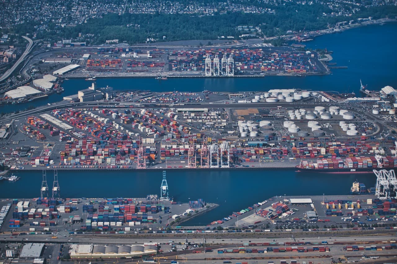 Maritime government operations and port authority